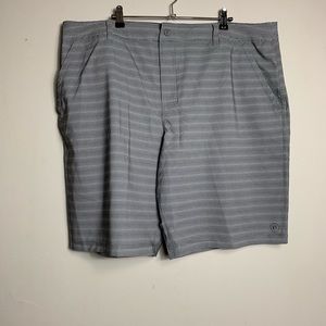 HANG TEN SHORTS